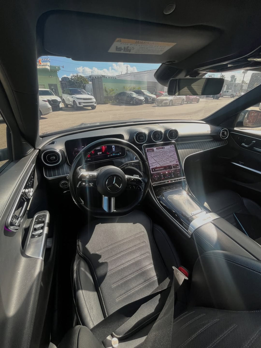 2025 MERCEDES-BENZ C300 (AMG PACKAGE)